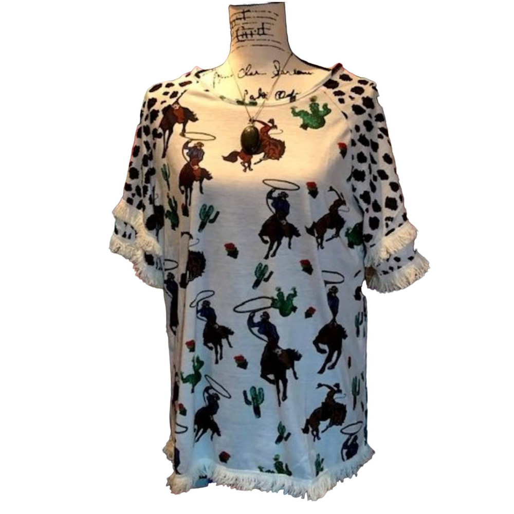 Western Theme Short Sleeve Tee White w/Leopard Print Sleeves NWOT